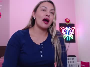 Danika_Bellaa Chaturbate stream image from June 25, 2026