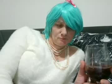 Wiccanymph Chaturbate stream image from June 25, 2026