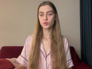 Verablanc Chaturbate stream image from June 25, 2026