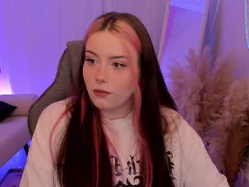Coramiel Chaturbate stream image from June 25, 2026