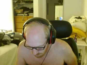 Redrob57 Chaturbate stream image from June 25, 2026