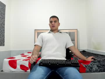 Simonkeler Chaturbate stream image from June 25, 2026