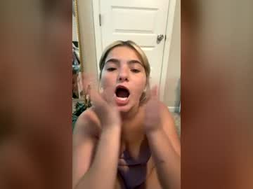 Brittbadie Chaturbate stream image from June 25, 2026