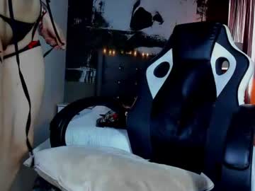 Grexy_X_Roxxy Chaturbate stream image from June 25, 2026