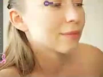 Lysii_Astra Chaturbate stream image from June 25, 2026