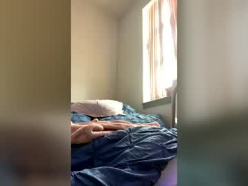 Tinylilgemini Chaturbate stream image from June 25, 2026