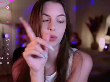 Heileymeow Chaturbate stream image from June 25, 2026