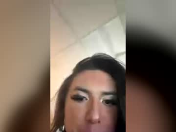 Kindahottrans Chaturbate stream image from June 25, 2026