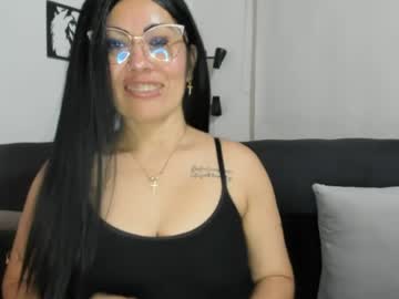 Tania_Mature Chaturbate stream image from June 25, 2026
