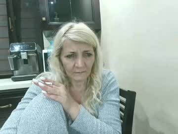 Heyheygrey Chaturbate stream image from June 25, 2026