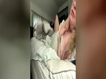 Lynnexoxo Chaturbate stream image from June 25, 2026