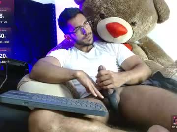 Romanpearce_ Chaturbate stream image from June 25, 2026