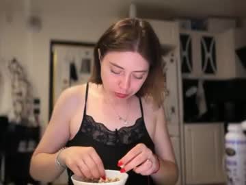 Zorelina Chaturbate stream image from June 25, 2026