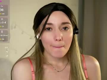 Cutenass Chaturbate stream image from June 25, 2026