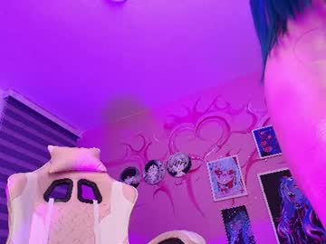 Miwaviolet Chaturbate stream image from June 26, 2026