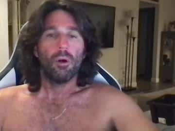 Traviskenn Chaturbate stream image from June 26, 2026