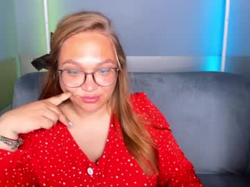 Dolsysharm Chaturbate stream image from June 26, 2026