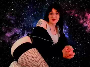 Rising_Scarlet Chaturbate stream image from June 26, 2026