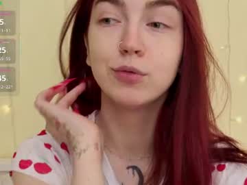 Honeykadakia Chaturbate stream image from June 26, 2026