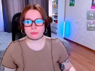 Ur_Geekgirl Chaturbate stream image from June 26, 2026