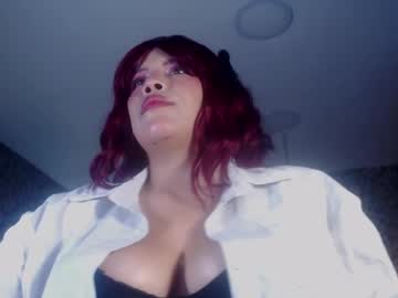 Curvyjulieth Chaturbate stream image from June 26, 2026
