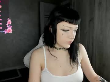 Urmelodyy Chaturbate stream image from June 27, 2026