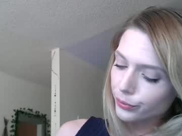 Allyoursss1212 Chaturbate stream image from June 27, 2026