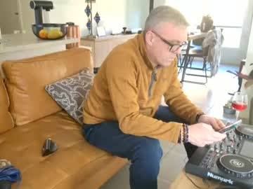 Rebelliousrogues Chaturbate stream image from June 27, 2026