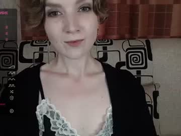 Tinawincee Chaturbate stream image from June 27, 2026