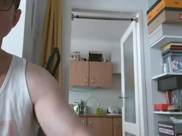 Naturista25 Chaturbate stream image from June 27, 2026