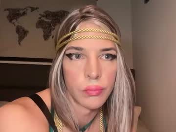Ellaalloria Chaturbate stream image from June 27, 2026