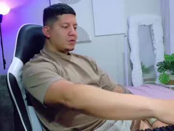 _Robertobaggio Chaturbate stream image from June 27, 2026