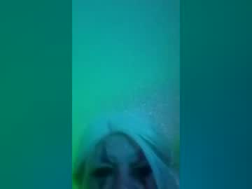 Lerlee246 Chaturbate stream image from June 27, 2026
