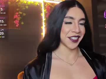 Alonehazel Chaturbate stream image from June 28, 2026