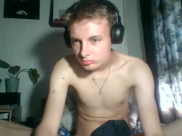 Reynhardt Chaturbate stream image from June 28, 2026