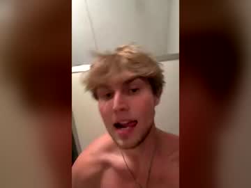 Bigskinnyboyshh Chaturbate stream image from June 28, 2026