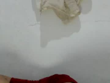 Sexypetiteraine Chaturbate stream image from June 28, 2026