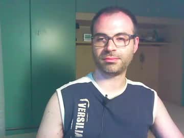 Domco9 Chaturbate stream image from June 28, 2026