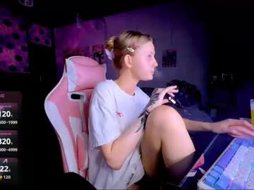Lunacyy Chaturbate stream image from June 28, 2026