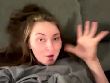 Clumsycummer Chaturbate stream image from June 29, 2026