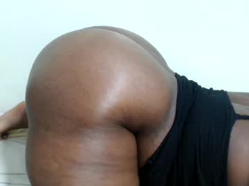 Lakeeza Chaturbate stream image from June 29, 2026