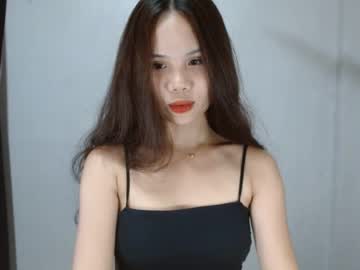 Ur_Nicscummer Chaturbate stream image from June 29, 2026