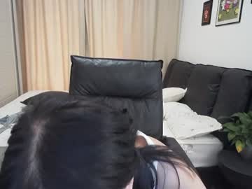 Bhwuyulian Chaturbate stream image from June 29, 2026