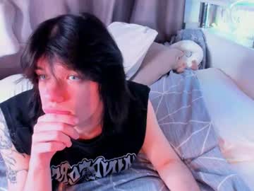 Lunaroffset Chaturbate stream image from June 29, 2026