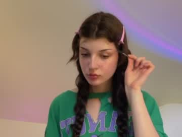 Bellayunaxo Chaturbate stream image from June 29, 2026