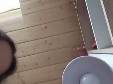 Johnieperretti Chaturbate stream image from June 29, 2026