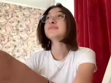 Guineveregleghorn Chaturbate stream image from June 29, 2026