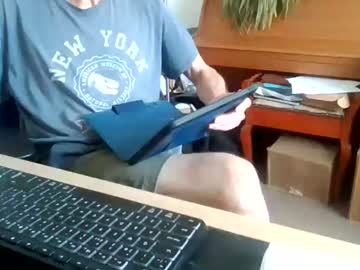 Petitwilly Chaturbate stream image from June 29, 2026