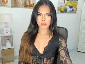 Lucyvane Chaturbate stream image from June 29, 2026