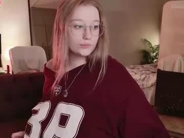 Morvelyn Chaturbate stream image from June 29, 2026